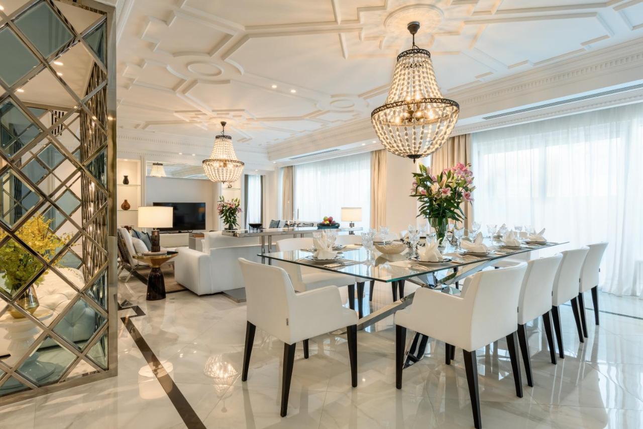 Centara West Bay Hotel & Residences 多哈 外观 照片 A dining room